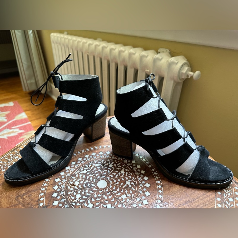 Bos. & Co. Black suede lace up sandals